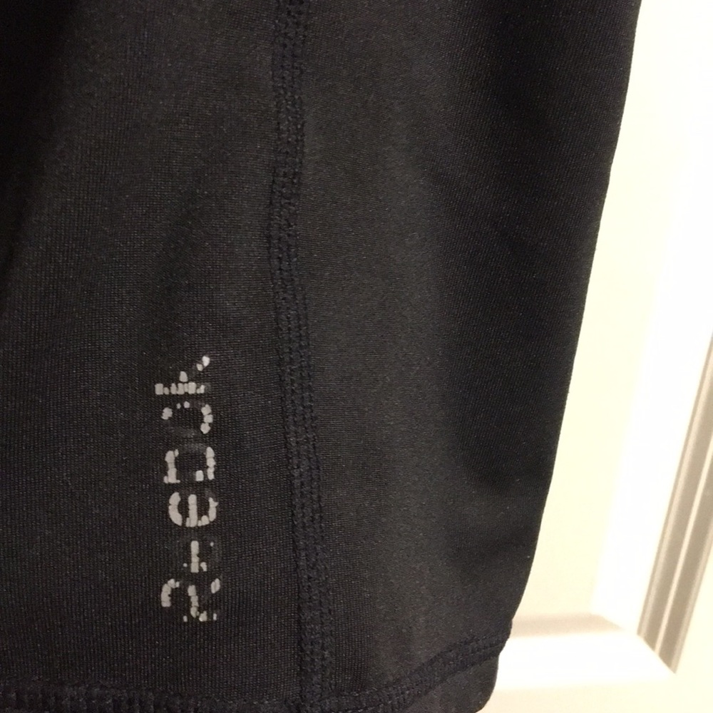 Size Small Reebok Spandex - Picture 4 of 4